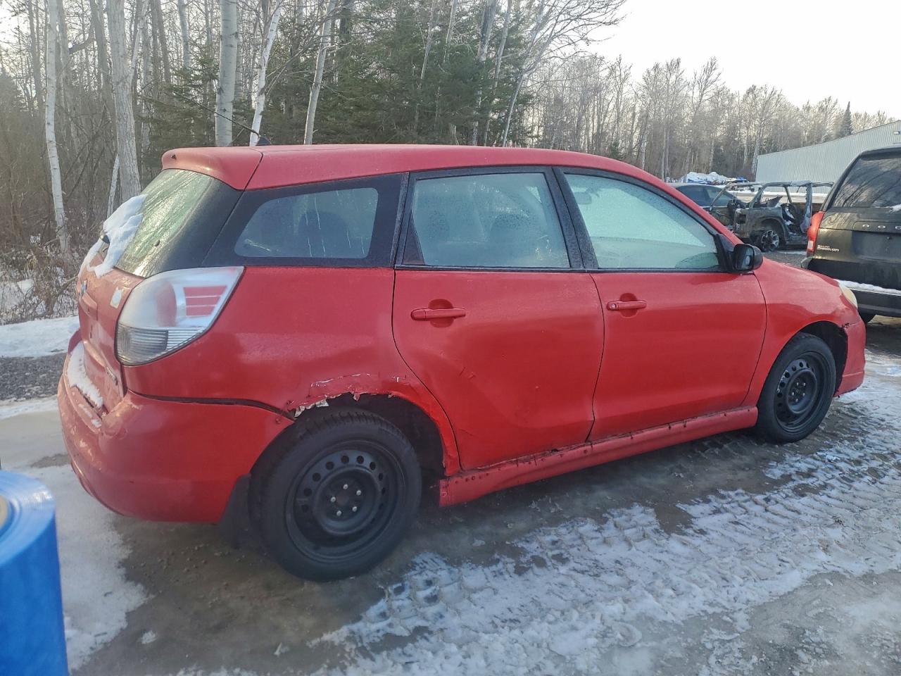 2005 TOYOTA COROLLA MATRIX XR photo 3