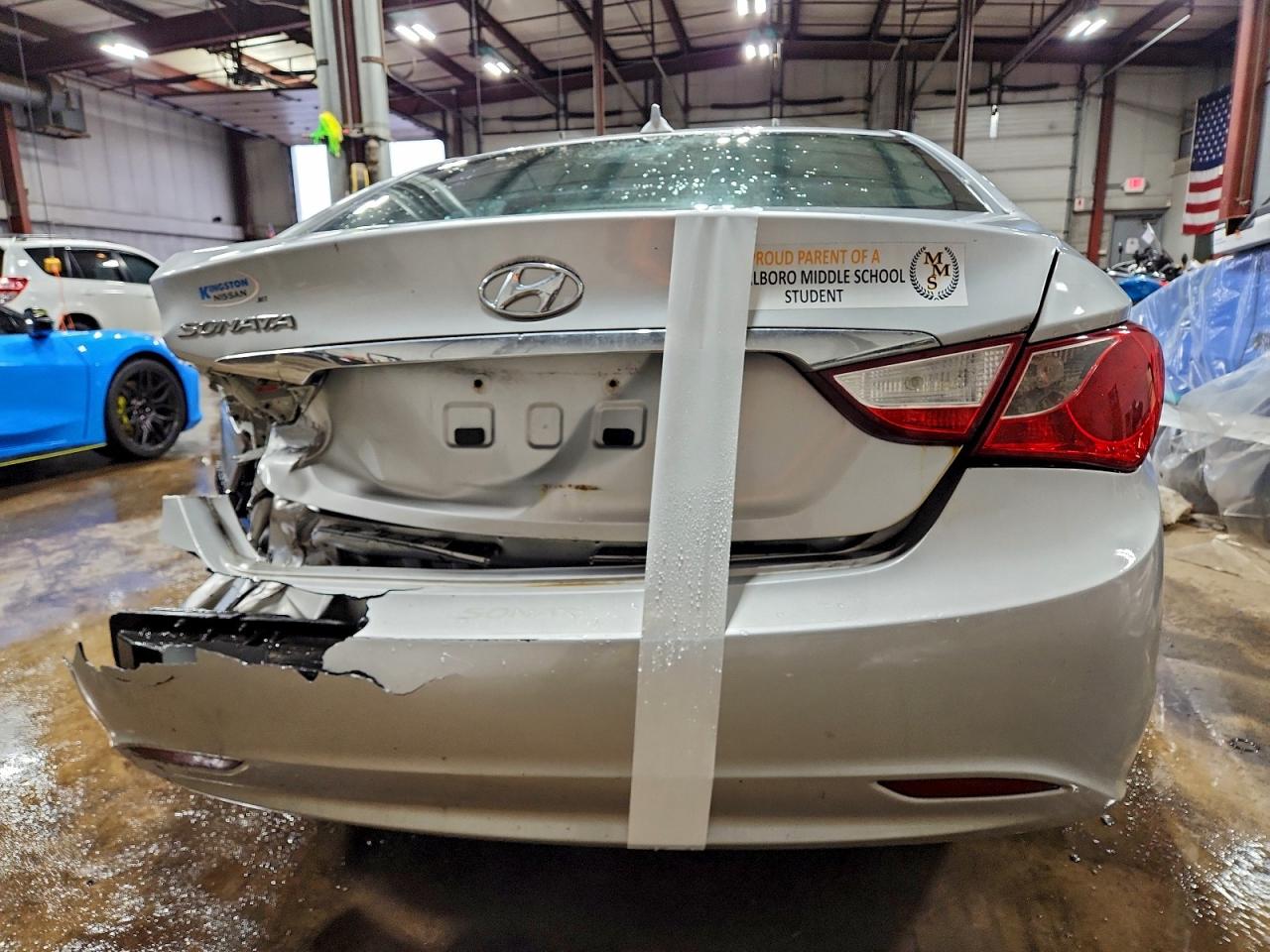 2013 HYUNDAI SONATA GLS photo 6