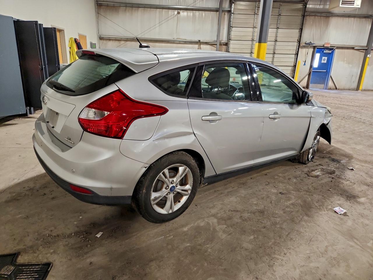 2013 FORD FOCUS SE photo 7