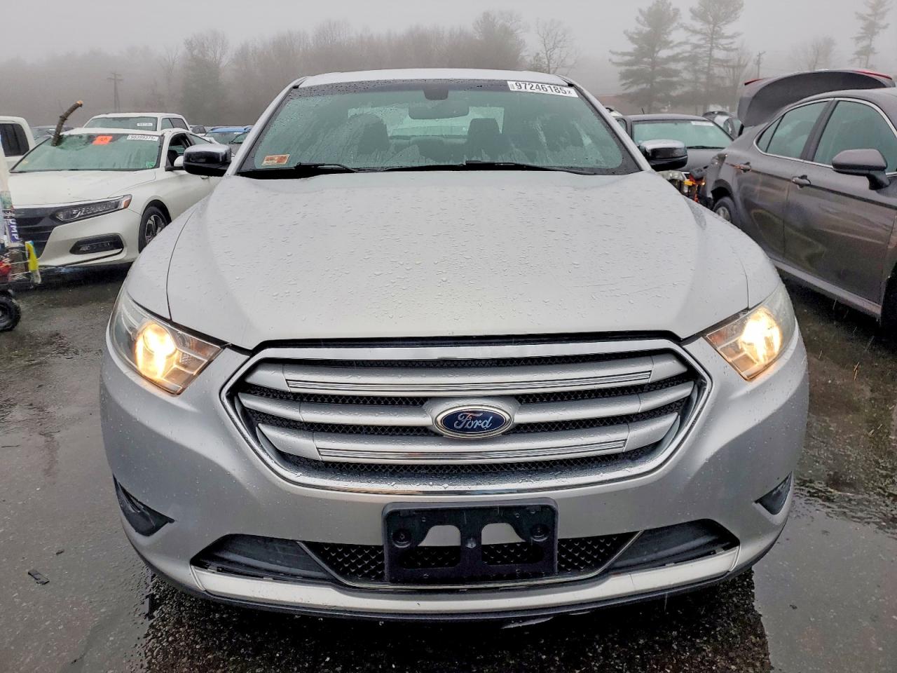 2014 FORD TAURUS LIMITED photo 5