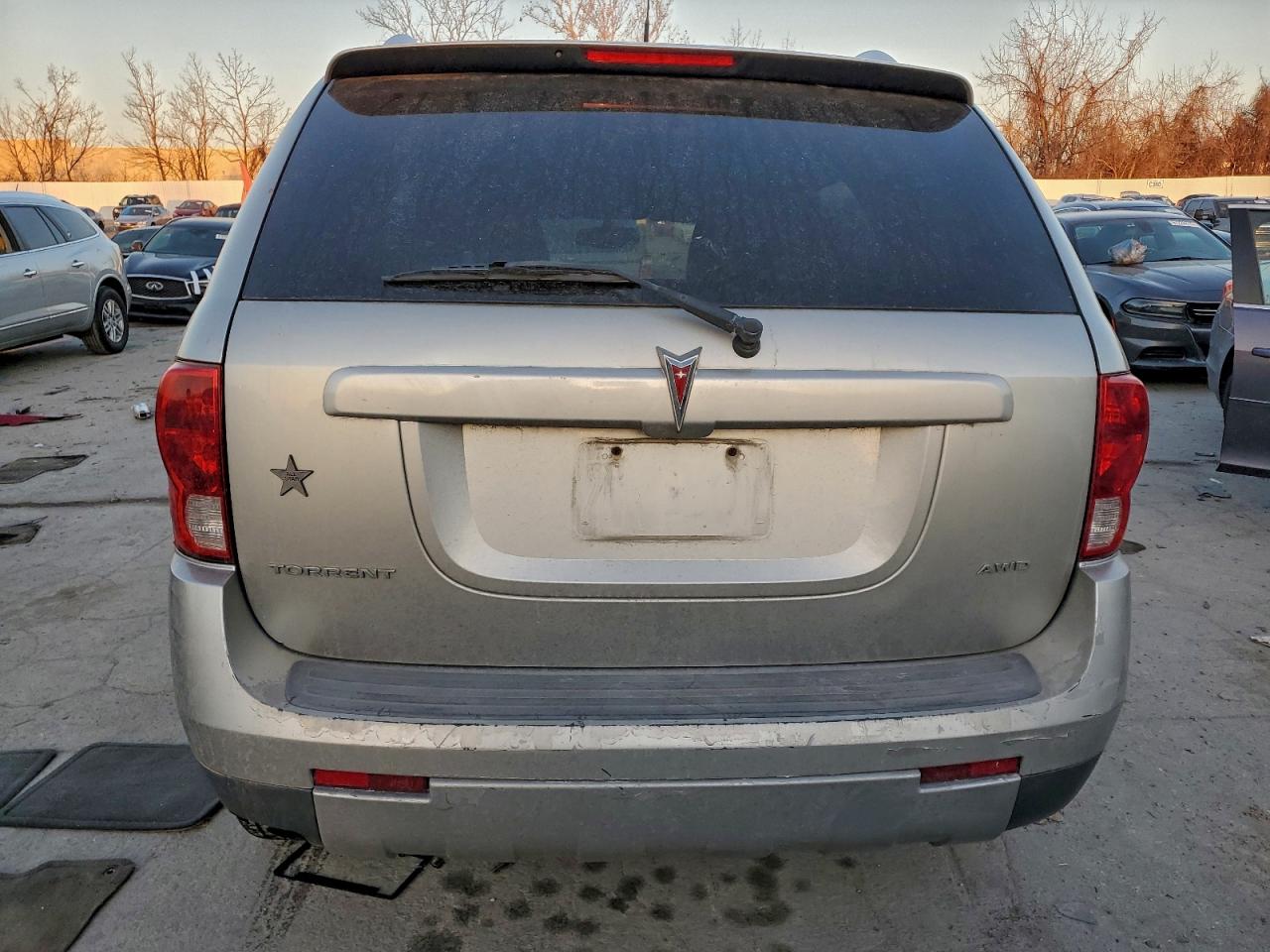 2008 PONTIAC TORRENT photo 6
