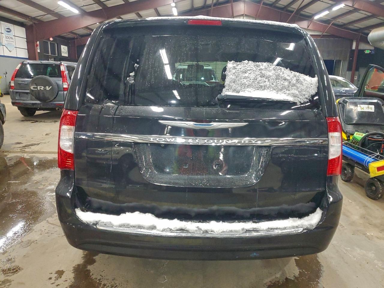 2015 CHRYSLER TOWN & COUNTRY TOURING photo 11