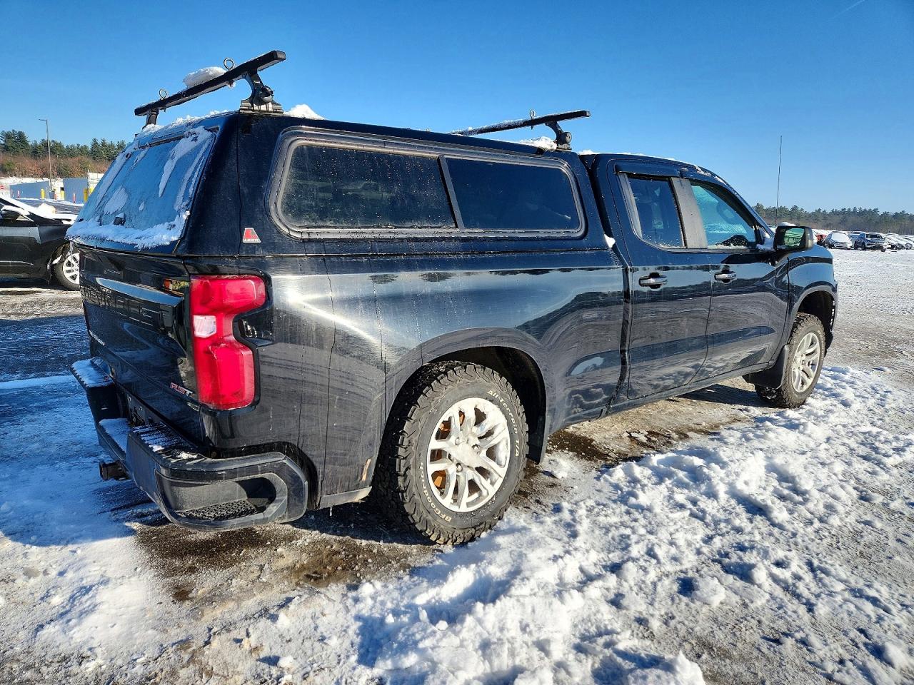 2019 CHEVROLET SILVERADO K1500 RST photo 9