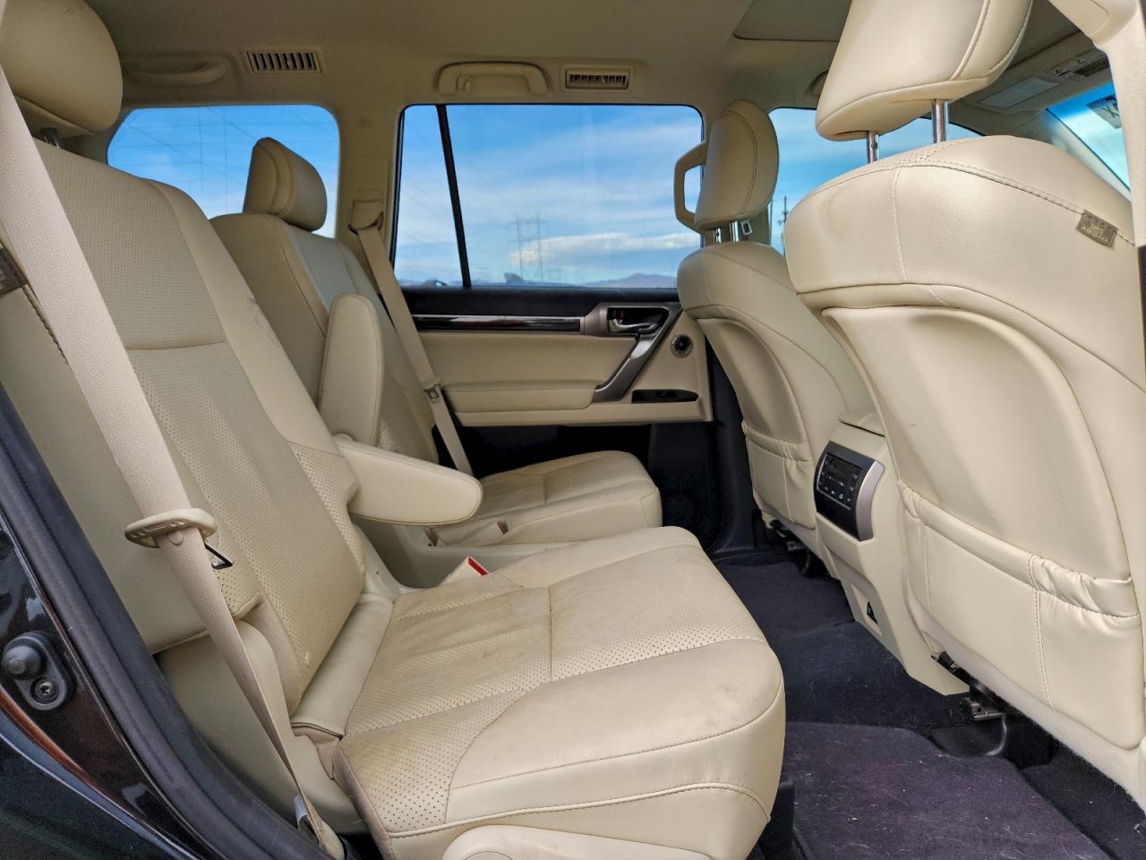 2023 LEXUS GX 460 LUXURY photo 21