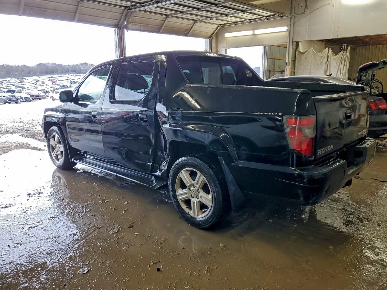 2012 HONDA RIDGELINE RTL photo 2