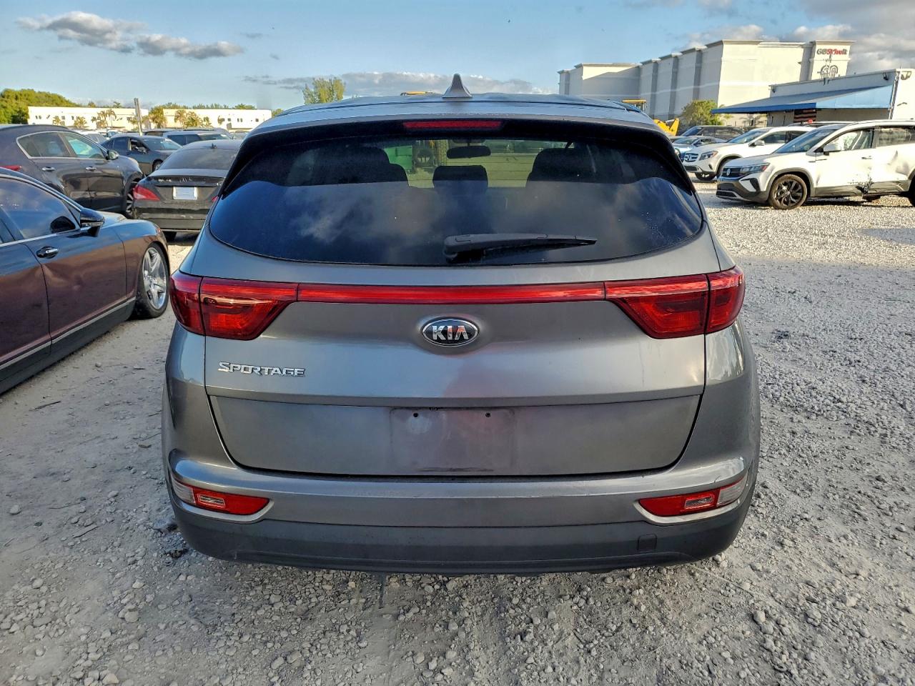 2017 KIA SPORTAGE LX photo 16