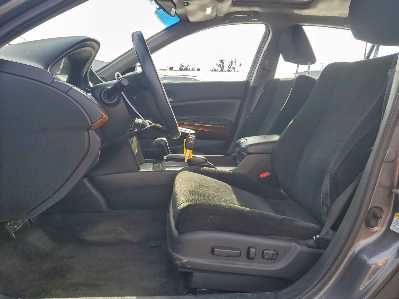 2011 HONDA ACCORD EX photo 13