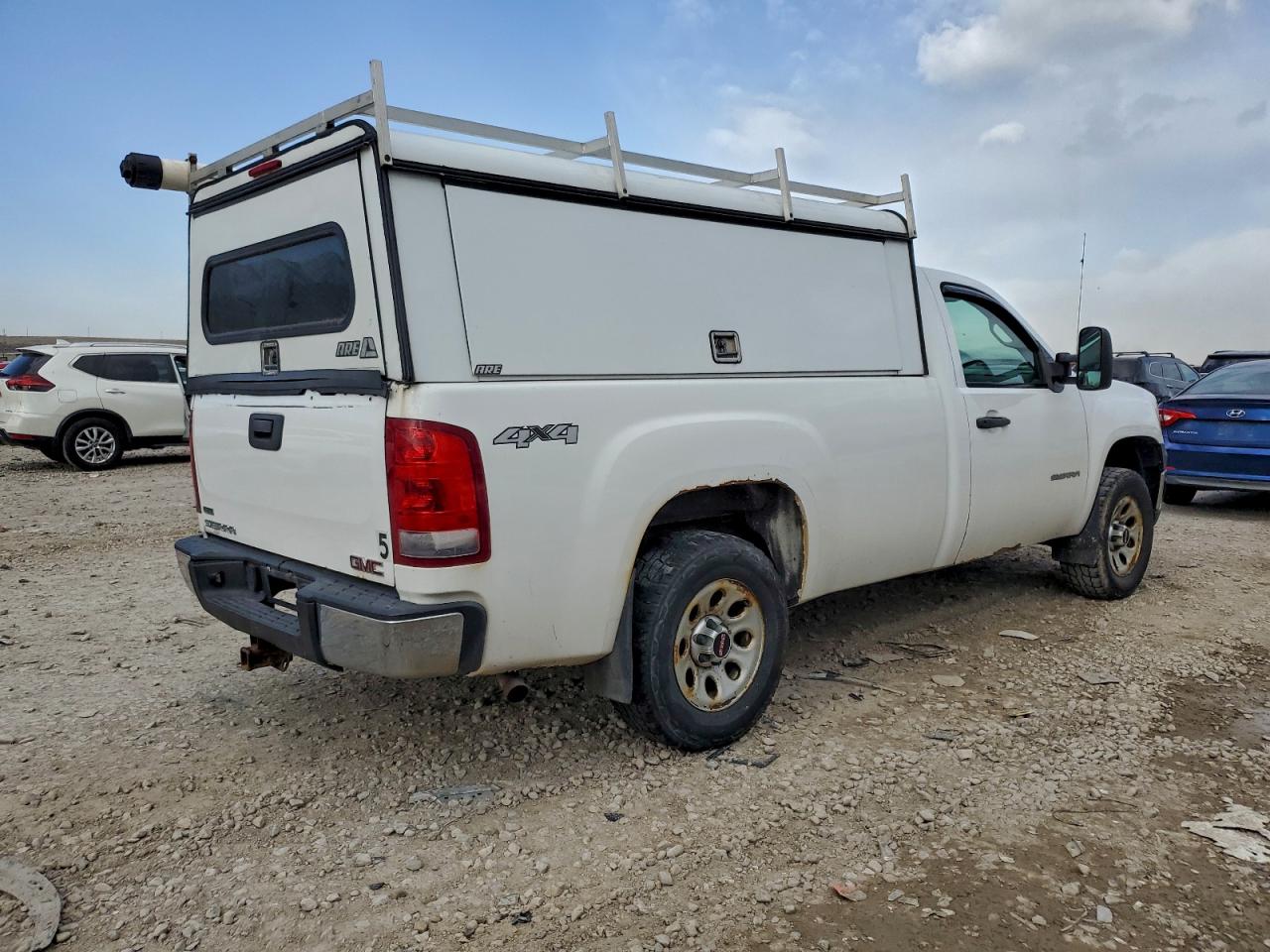 2011 GMC SIERRA K1500 photo 3