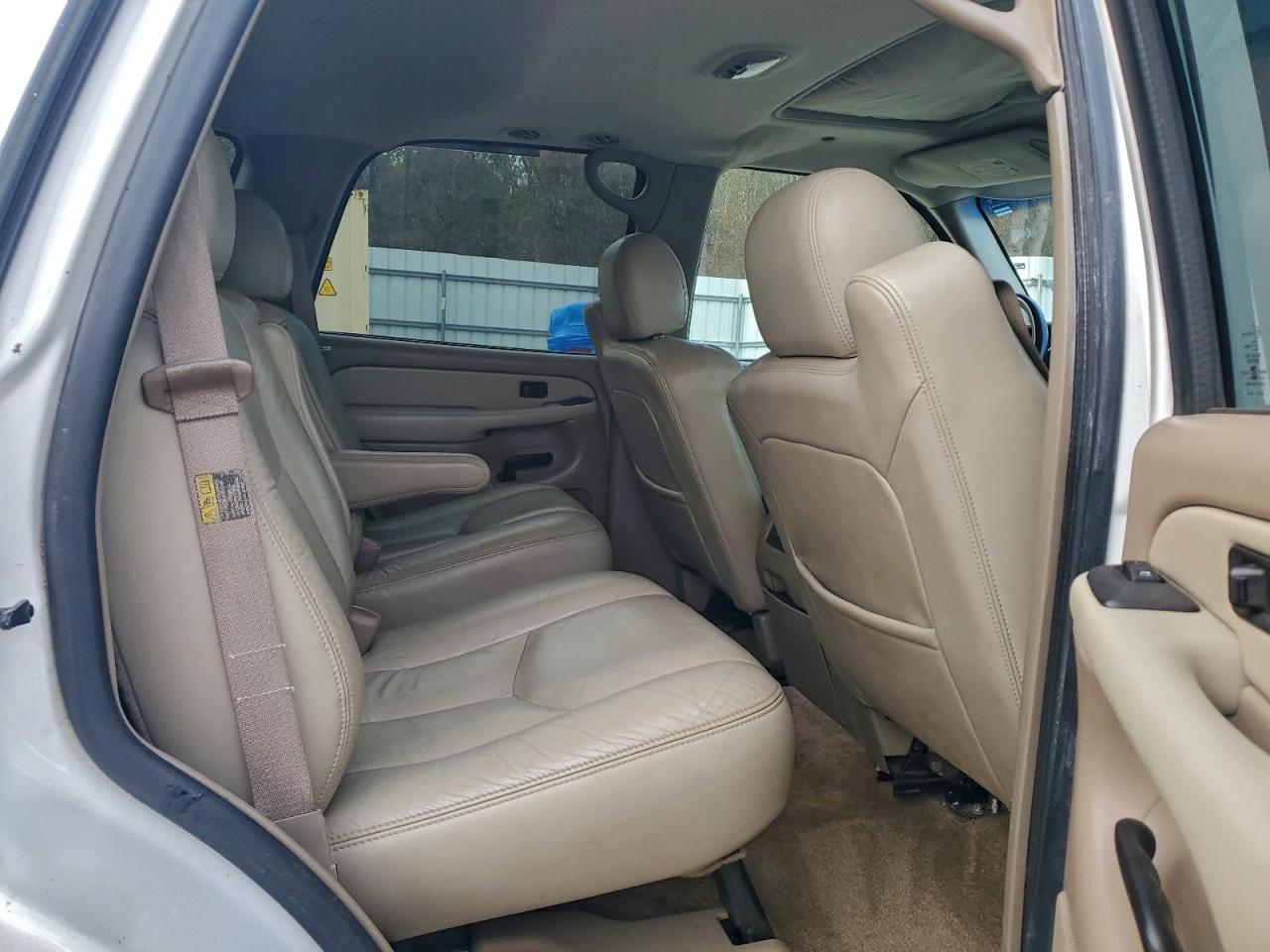 2003 CHEVROLET TAHOE C1500 photo 21