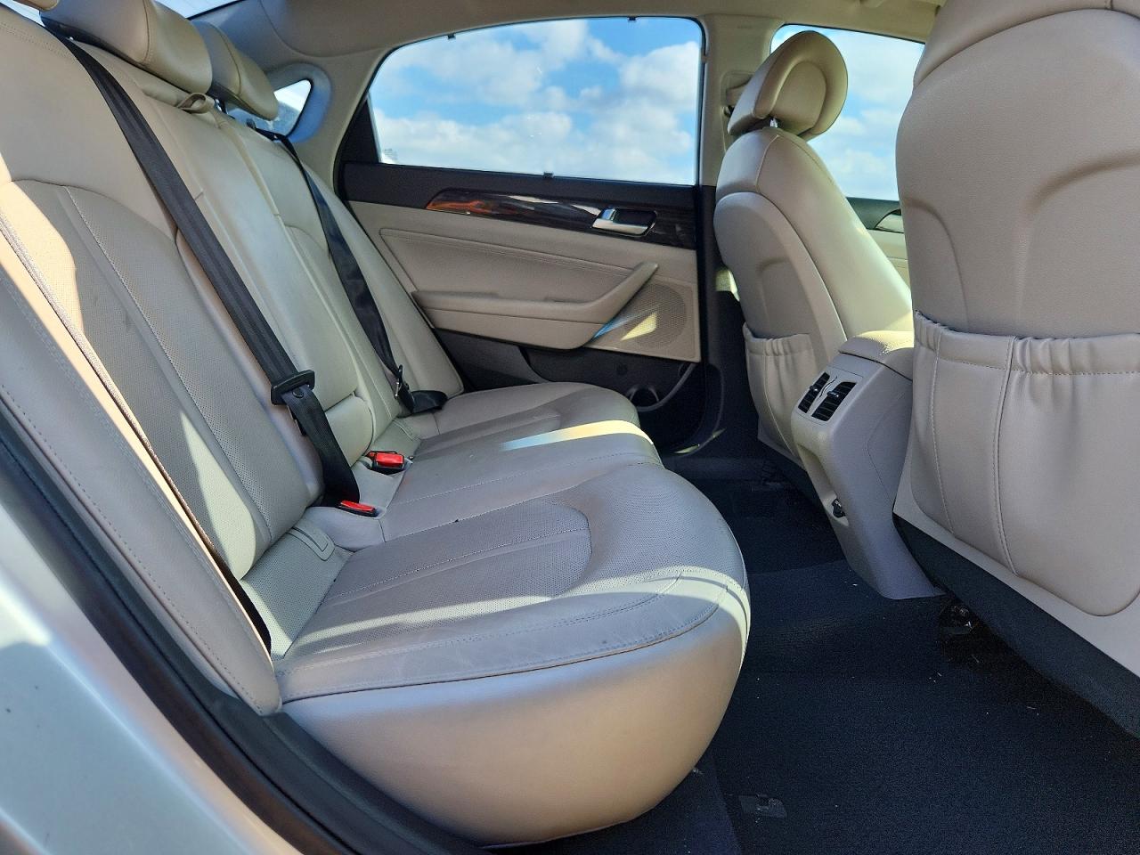 2016 HYUNDAI SONATA HYBRID photo 10