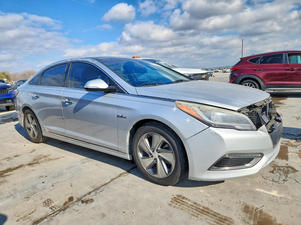 2016 HYUNDAI SONATA HYBRID photo 4