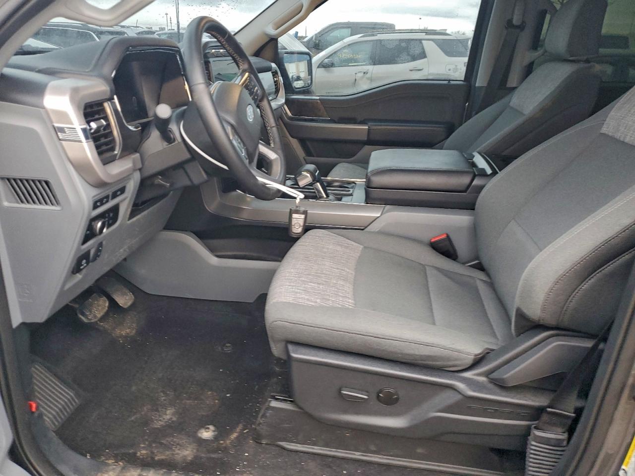 2023 FORD F150 LIGHTNING PRO photo 7