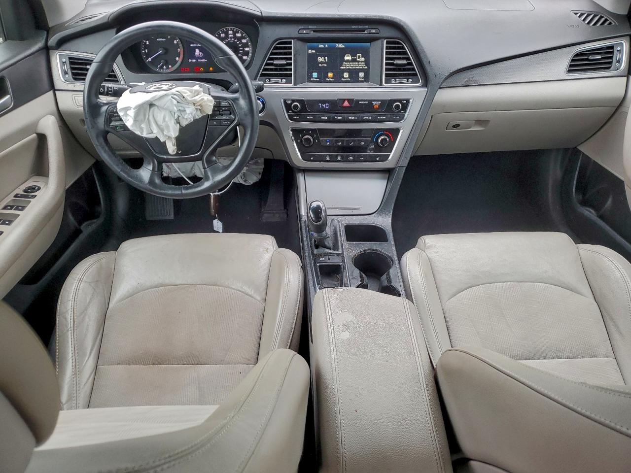 2017 HYUNDAI SONATA SPORT photo 8