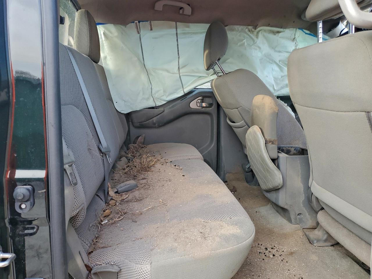 2018 NISSAN FRONTIER S photo 10