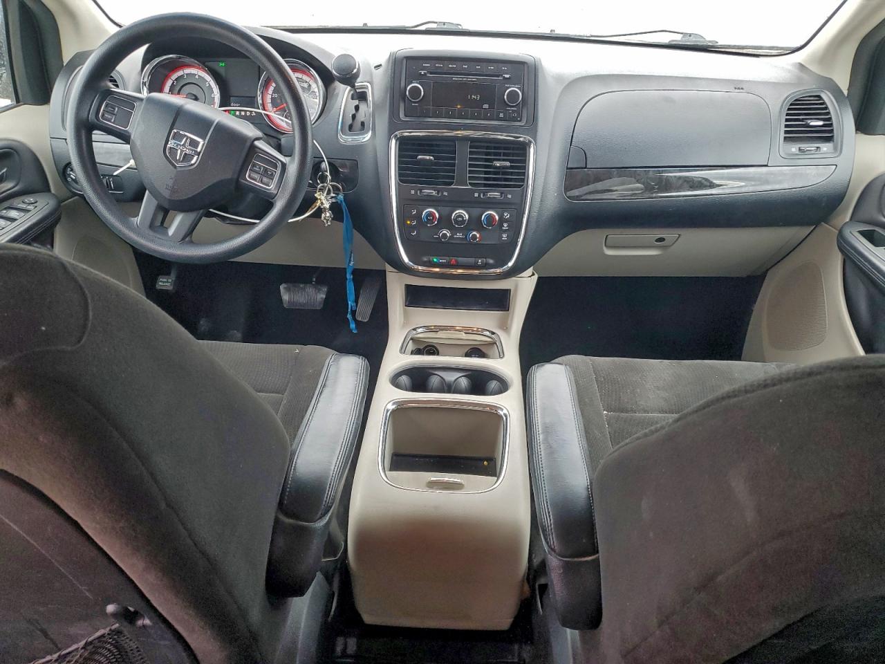 2012 DODGE GRAND CARAVAN SXT photo 8
