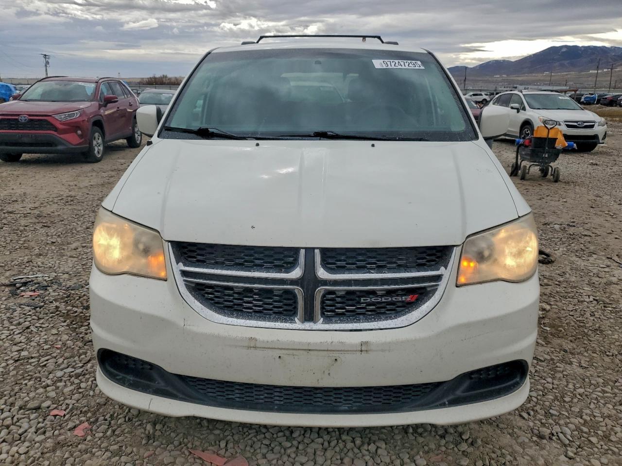 2012 DODGE GRAND CARAVAN SXT photo 5