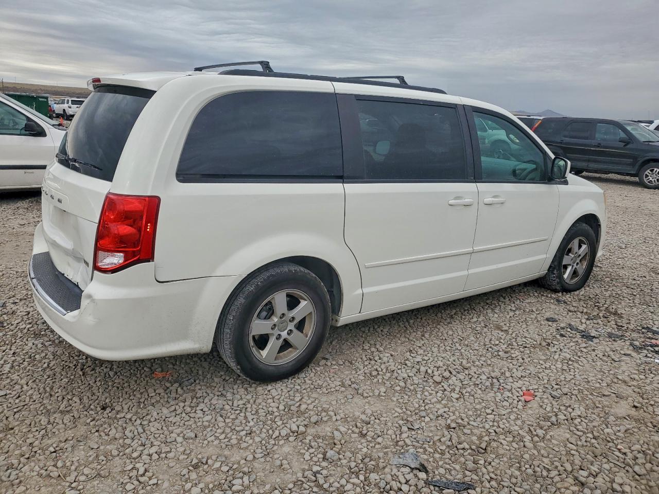2012 DODGE GRAND CARAVAN SXT photo 3