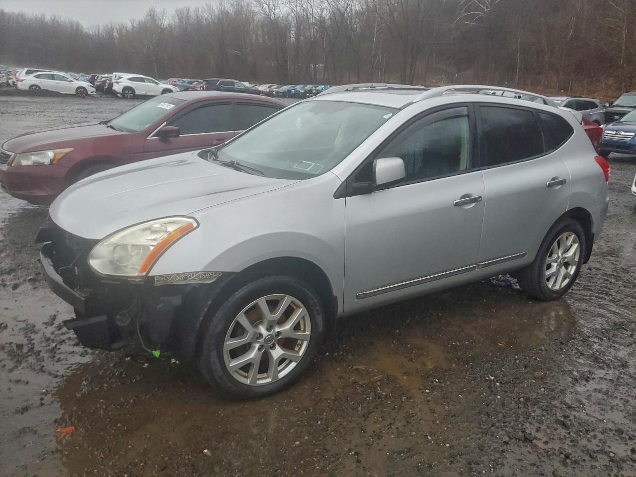 2011 NISSAN ROGUE