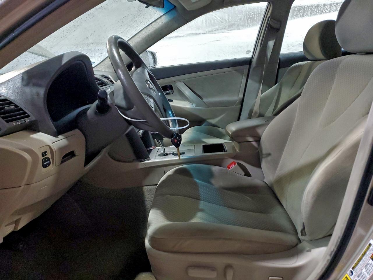2009 TOYOTA CAMRY BASE photo 7