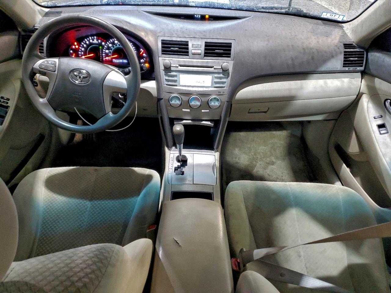 2009 TOYOTA CAMRY BASE photo 8