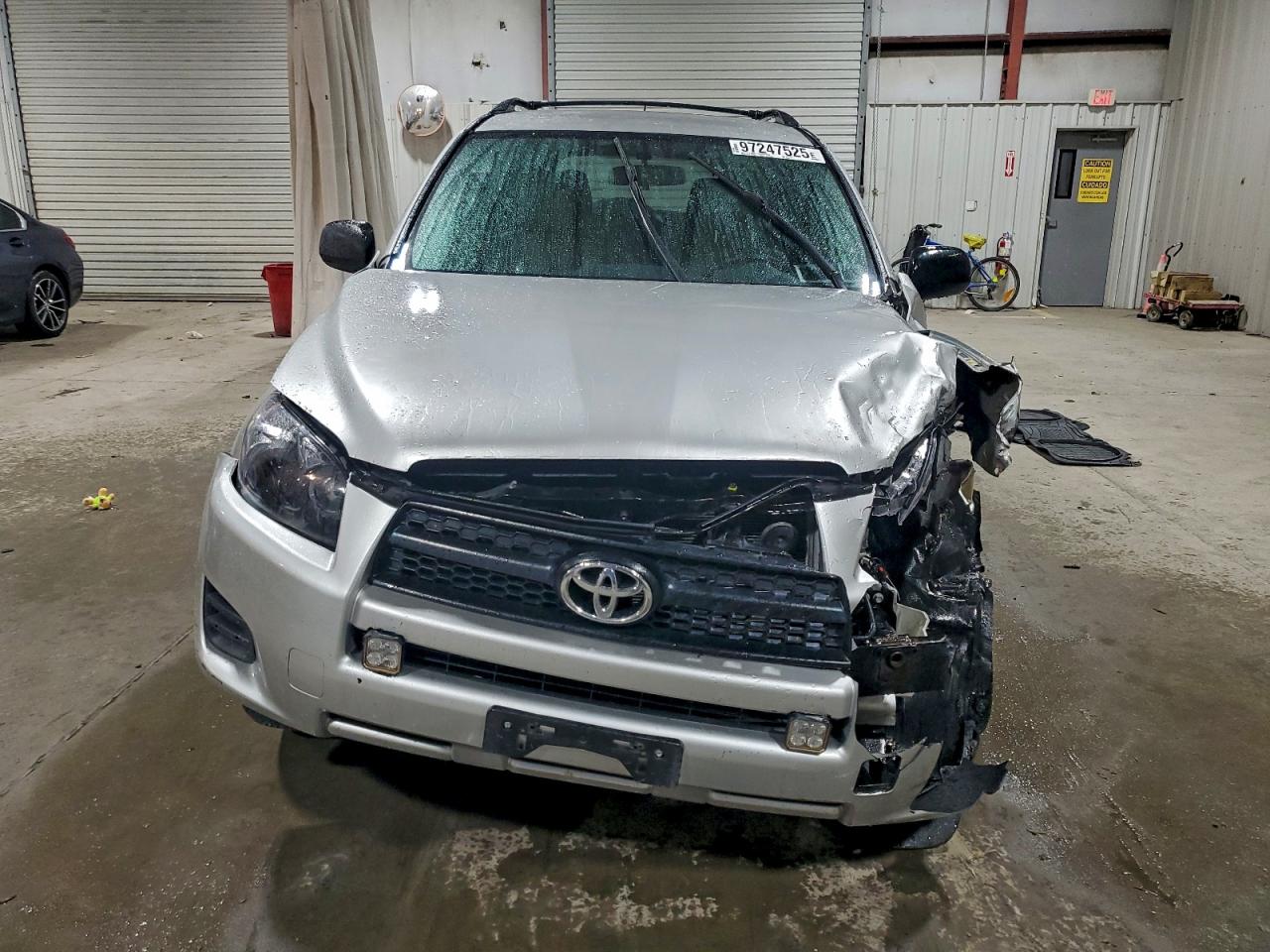2012 TOYOTA RAV4 photo 13