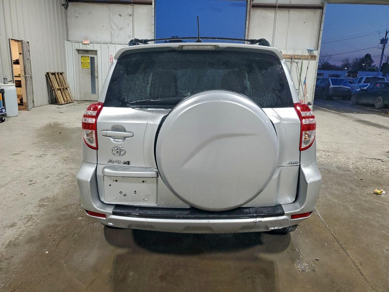 2012 TOYOTA RAV4 photo 16