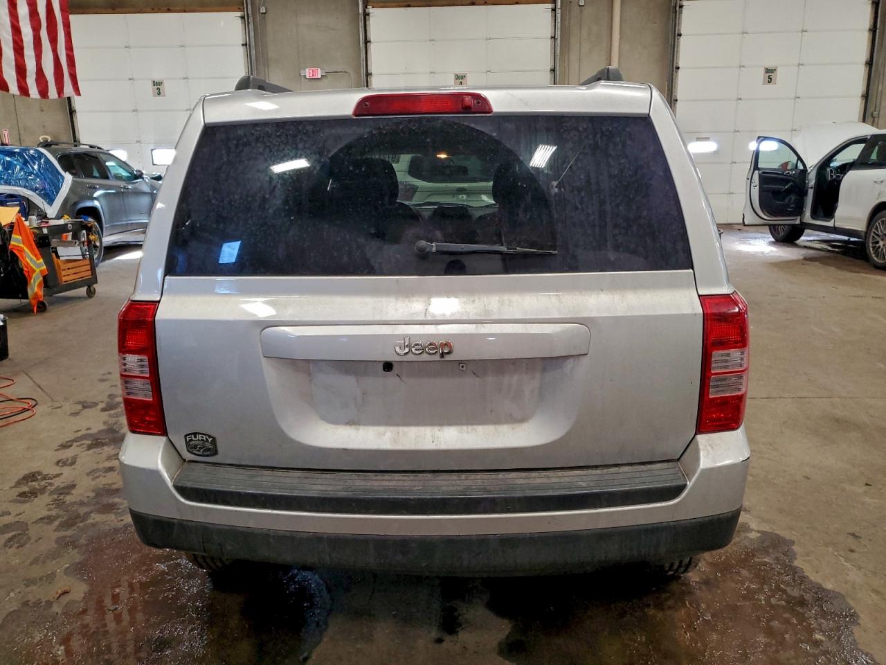 2014 JEEP PATRIOT SPORT photo 16
