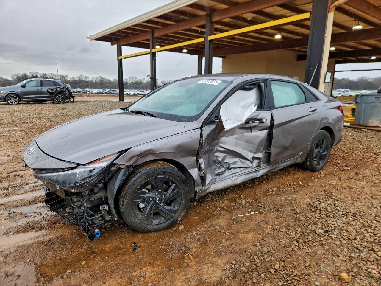 2023 HYUNDAI ELANTRA