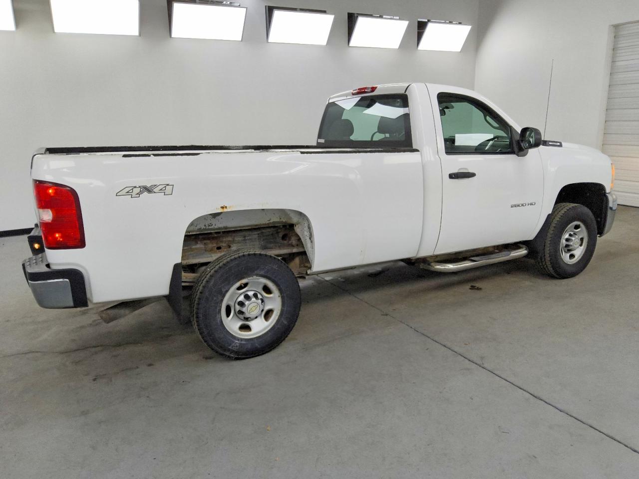 2010 CHEVROLET SILVERADO K2500 HEAVY DUTY photo 5