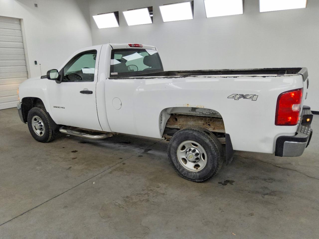 2010 CHEVROLET SILVERADO K2500 HEAVY DUTY photo 3