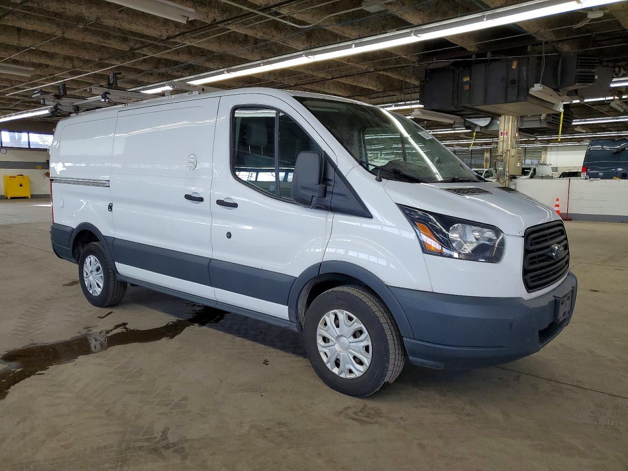 2017 FORD TRANSIT 250 UTILITY / SERVICE VAN photo 4