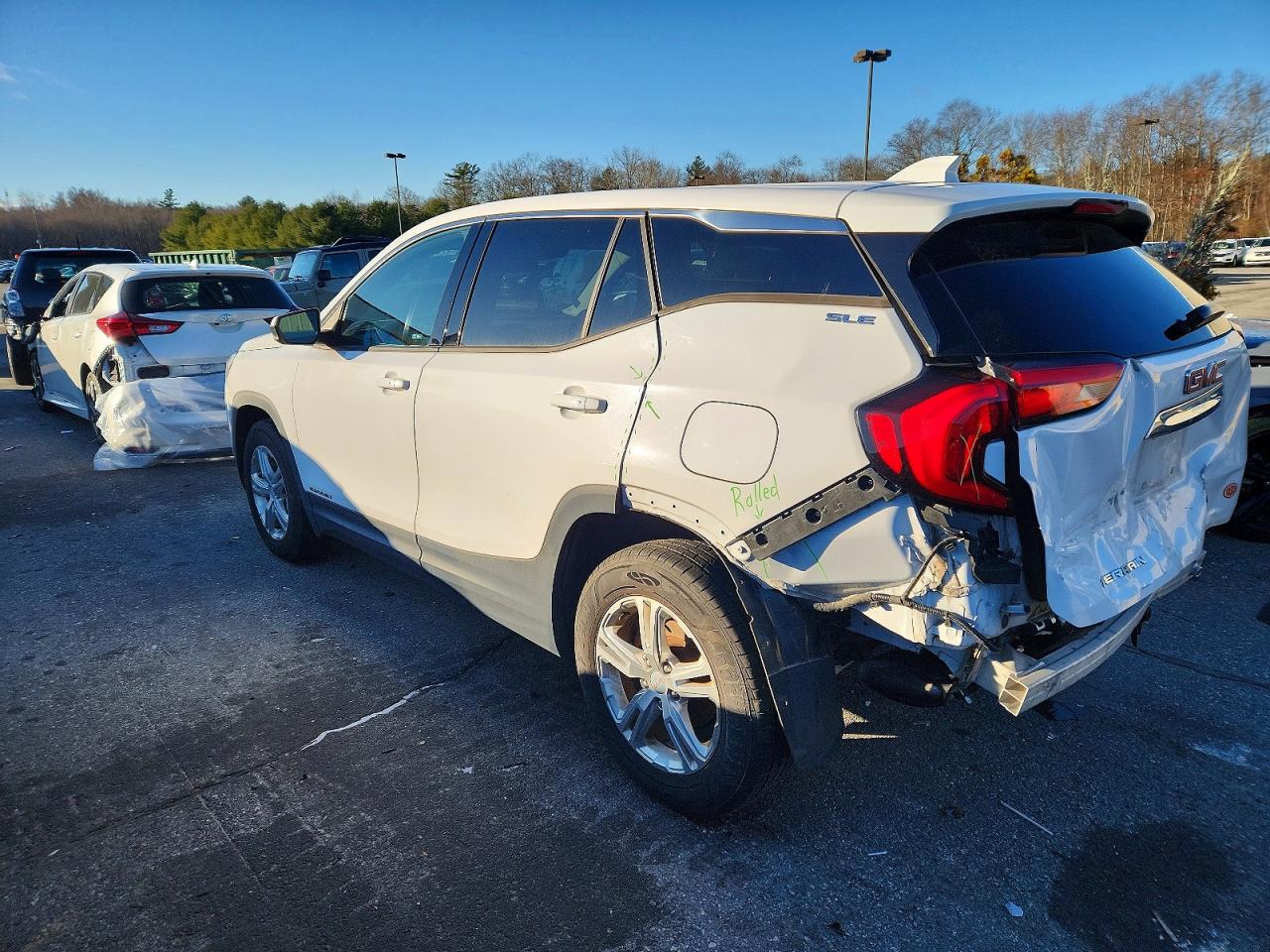 2018 GMC TERRAIN SLE photo 4