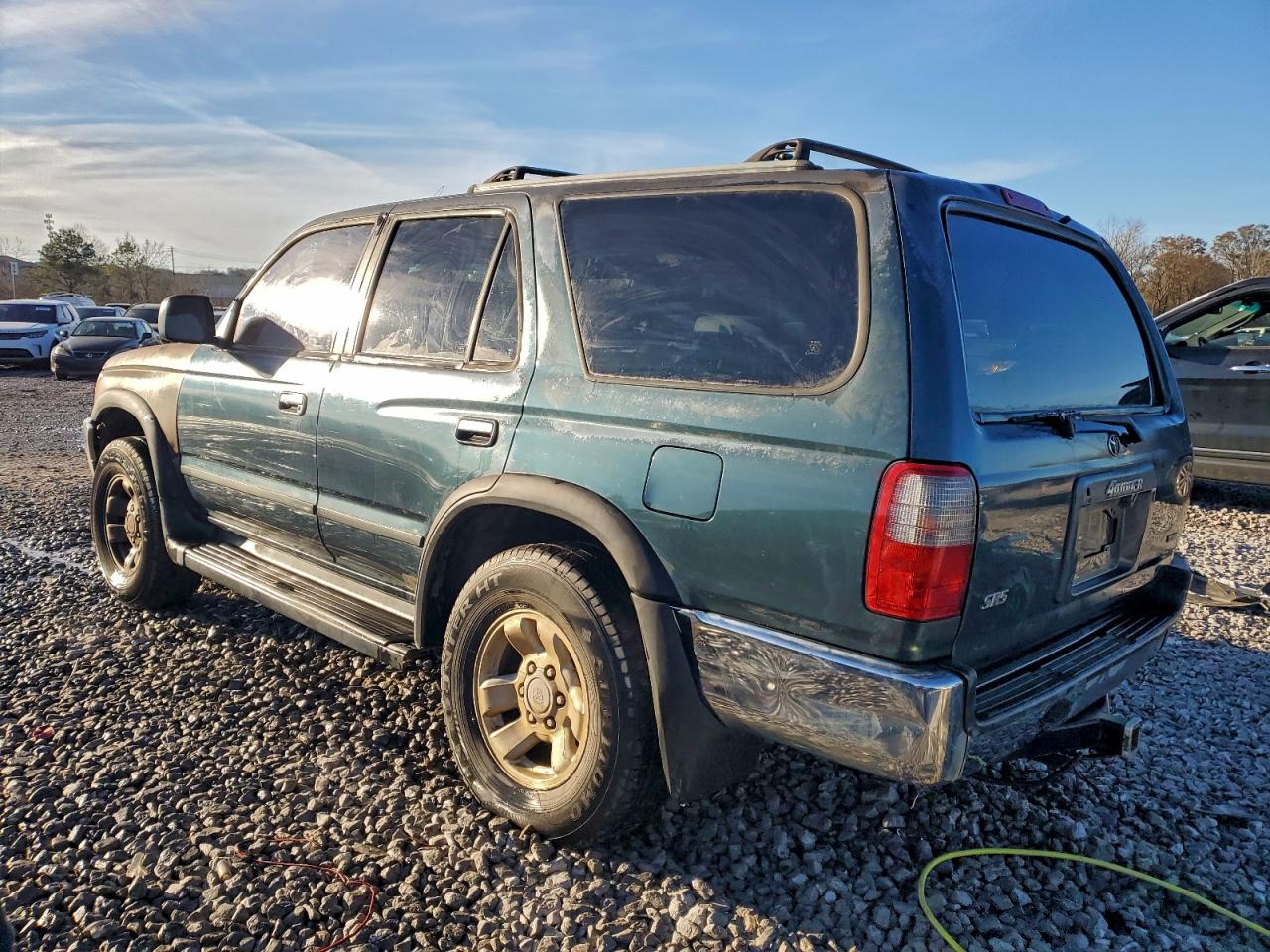 1998 TOYOTA 4RUNNER SR5 photo 3