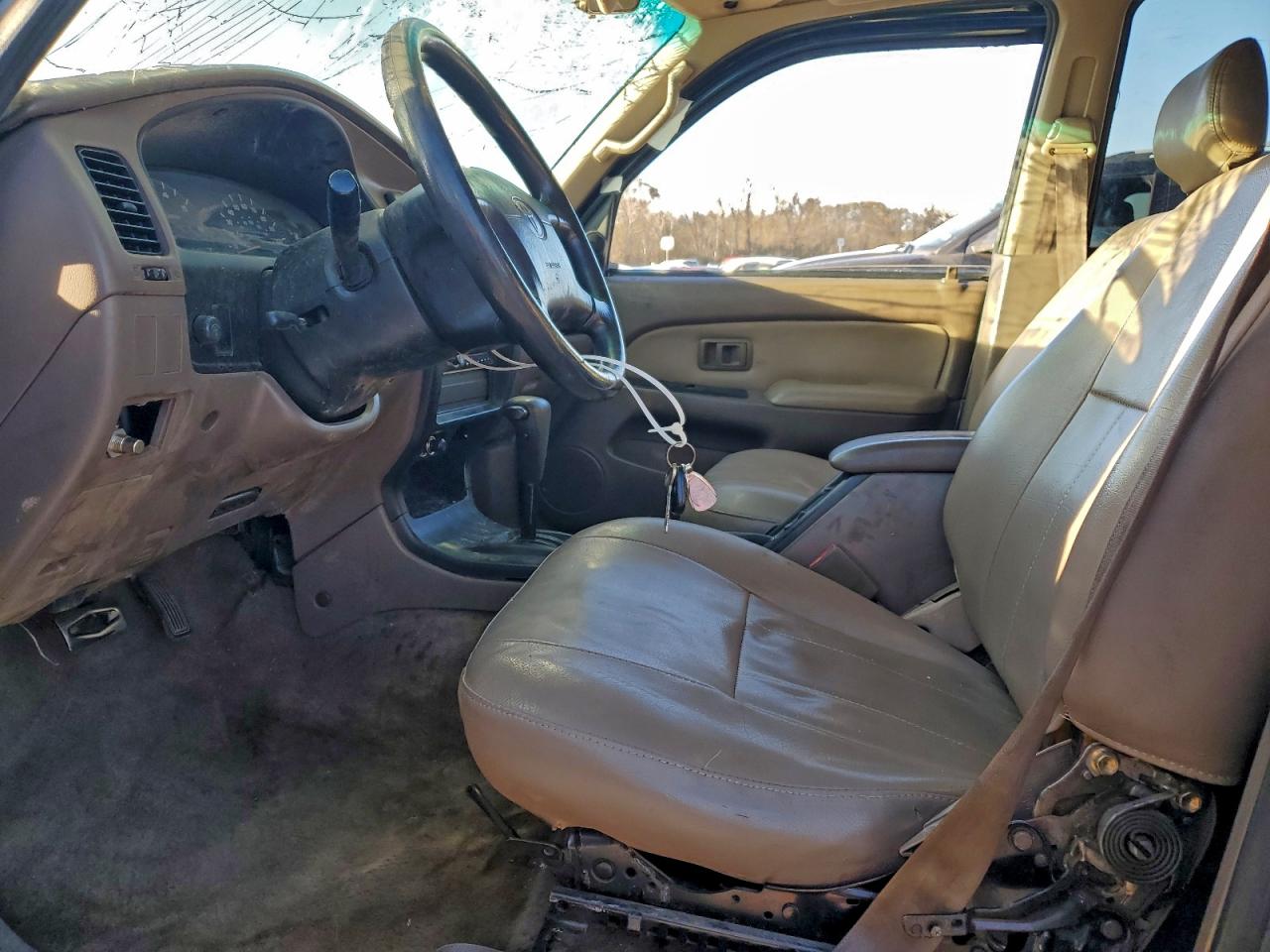 1998 TOYOTA 4RUNNER SR5 photo 13
