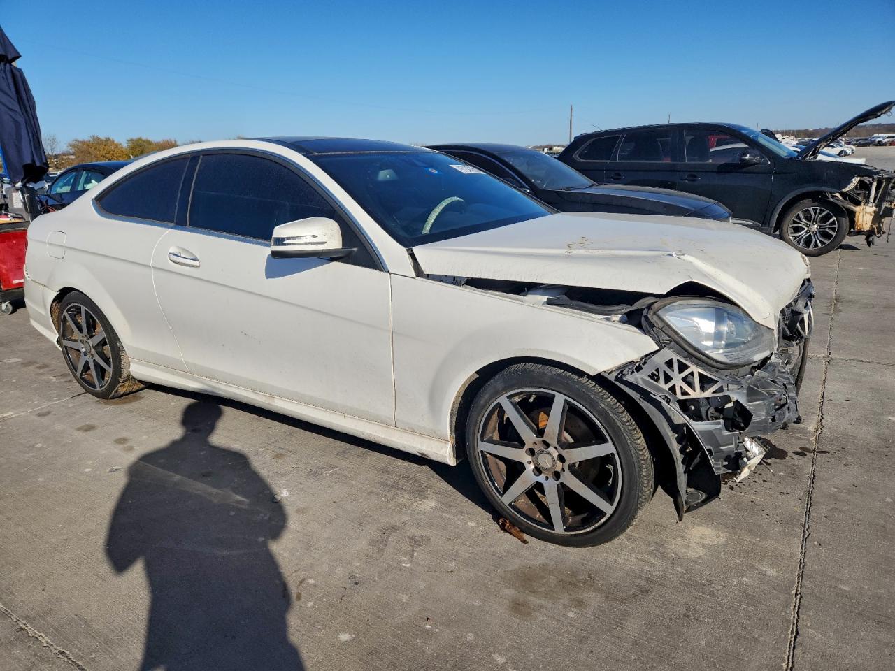 2015 MERCEDES-BENZ C 250 photo 7
