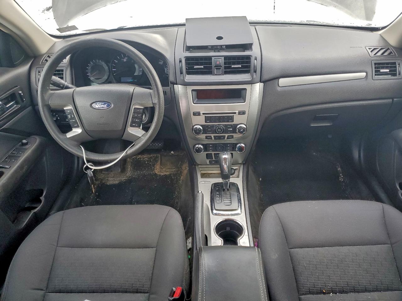 2011 FORD FUSION SE photo 8