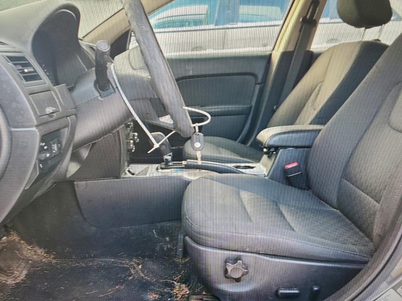 2011 FORD FUSION SE photo 7