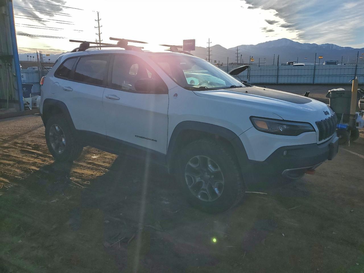2019 JEEP CHEROKEE TRAILHAWK photo 7