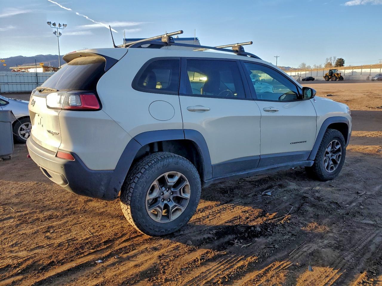 2019 JEEP CHEROKEE TRAILHAWK photo 5