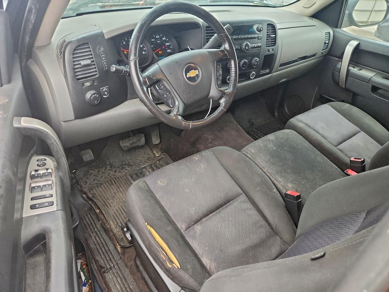 2010 CHEVROLET SILVERADO C1500 LS photo 8