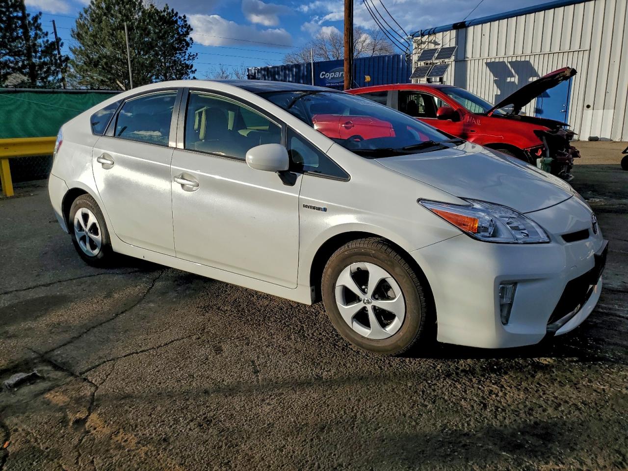 2015 TOYOTA PRIUS photo 7