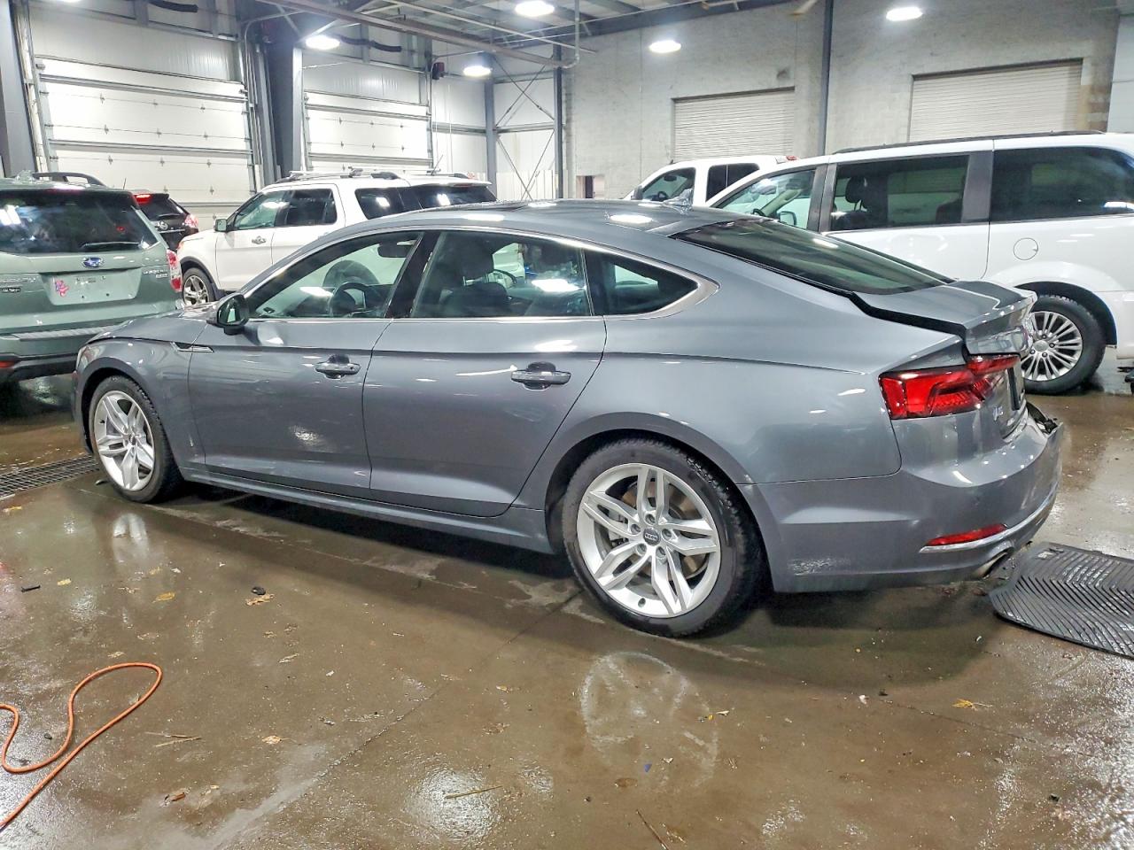 2019 AUDI A5 PREMIUM PLUS photo 4