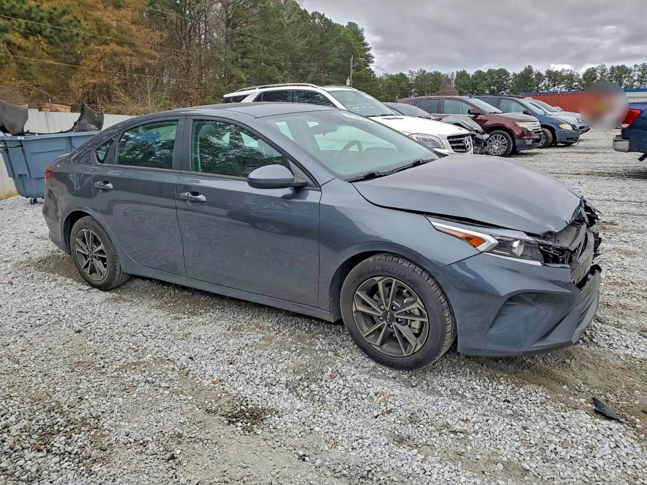 2023 KIA FORTE LX photo 10