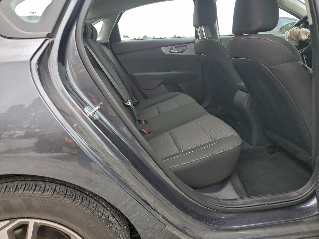 2023 KIA FORTE LX photo 28