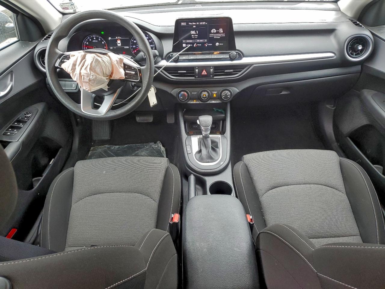 2023 KIA FORTE LX photo 22