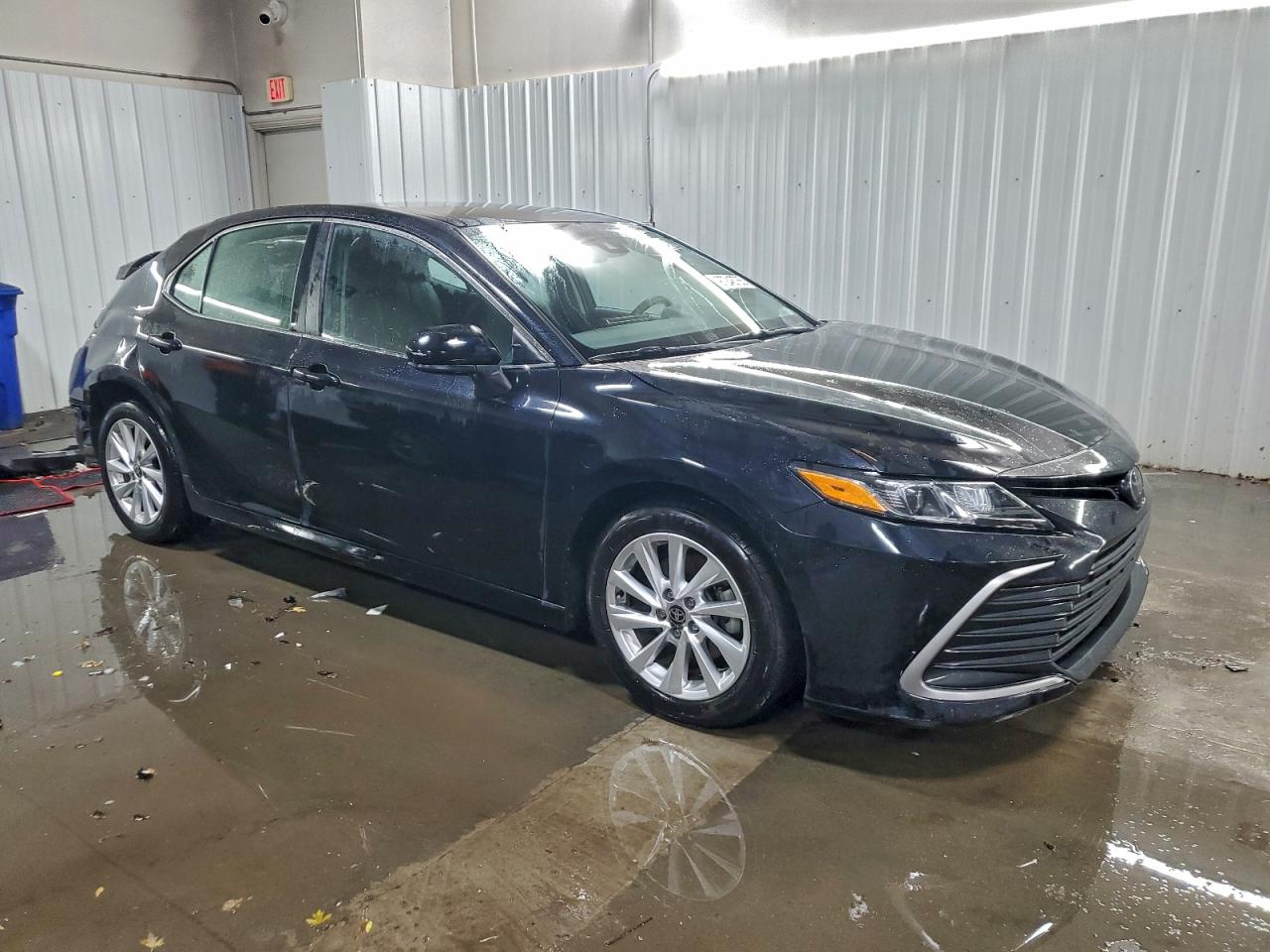 2023 TOYOTA CAMRY LE photo 4