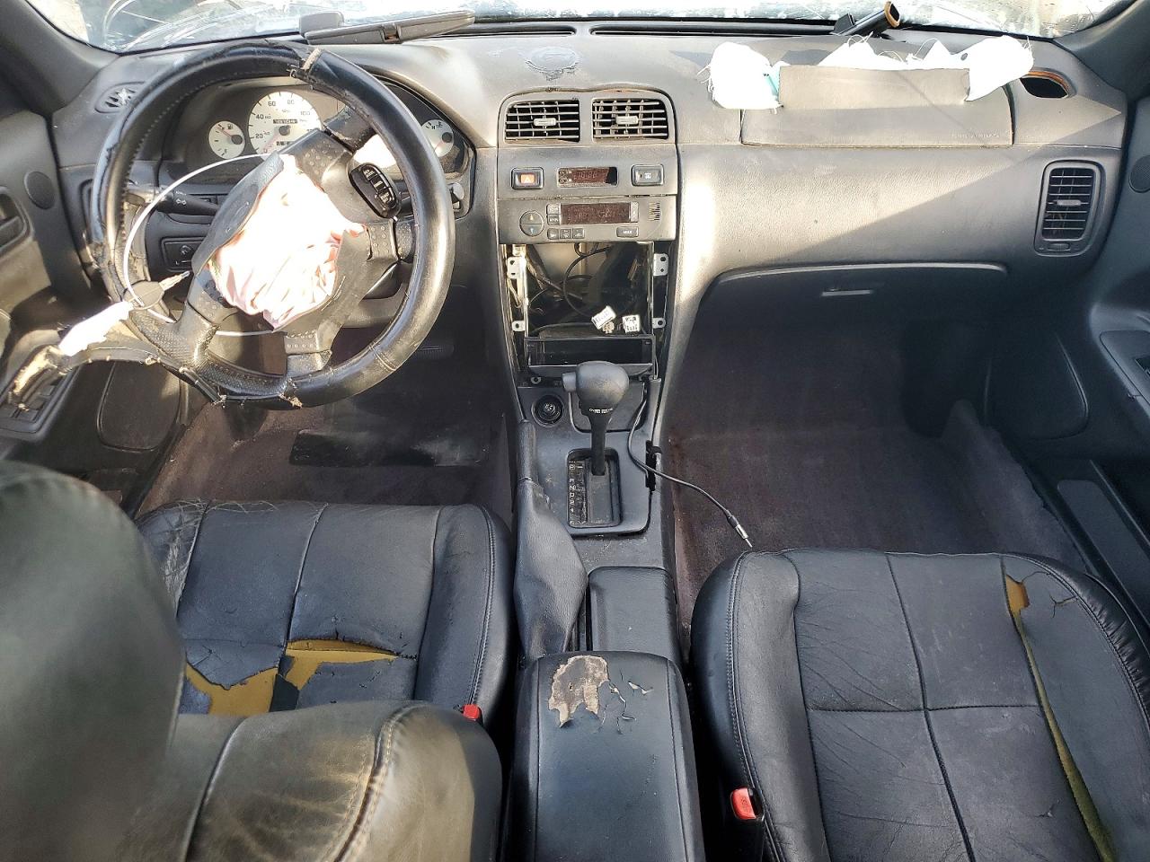1997 NISSAN MAXIMA GLE photo 15