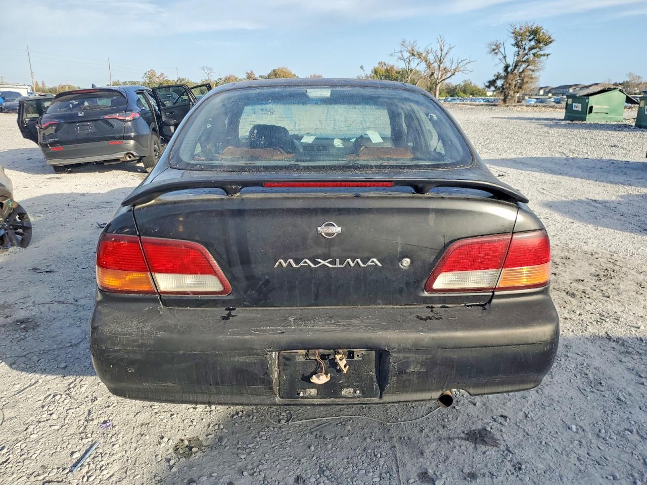 1997 NISSAN MAXIMA GLE photo 11