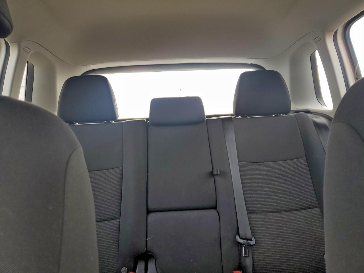 2013 VOLKSWAGEN TIGUAN S photo 28