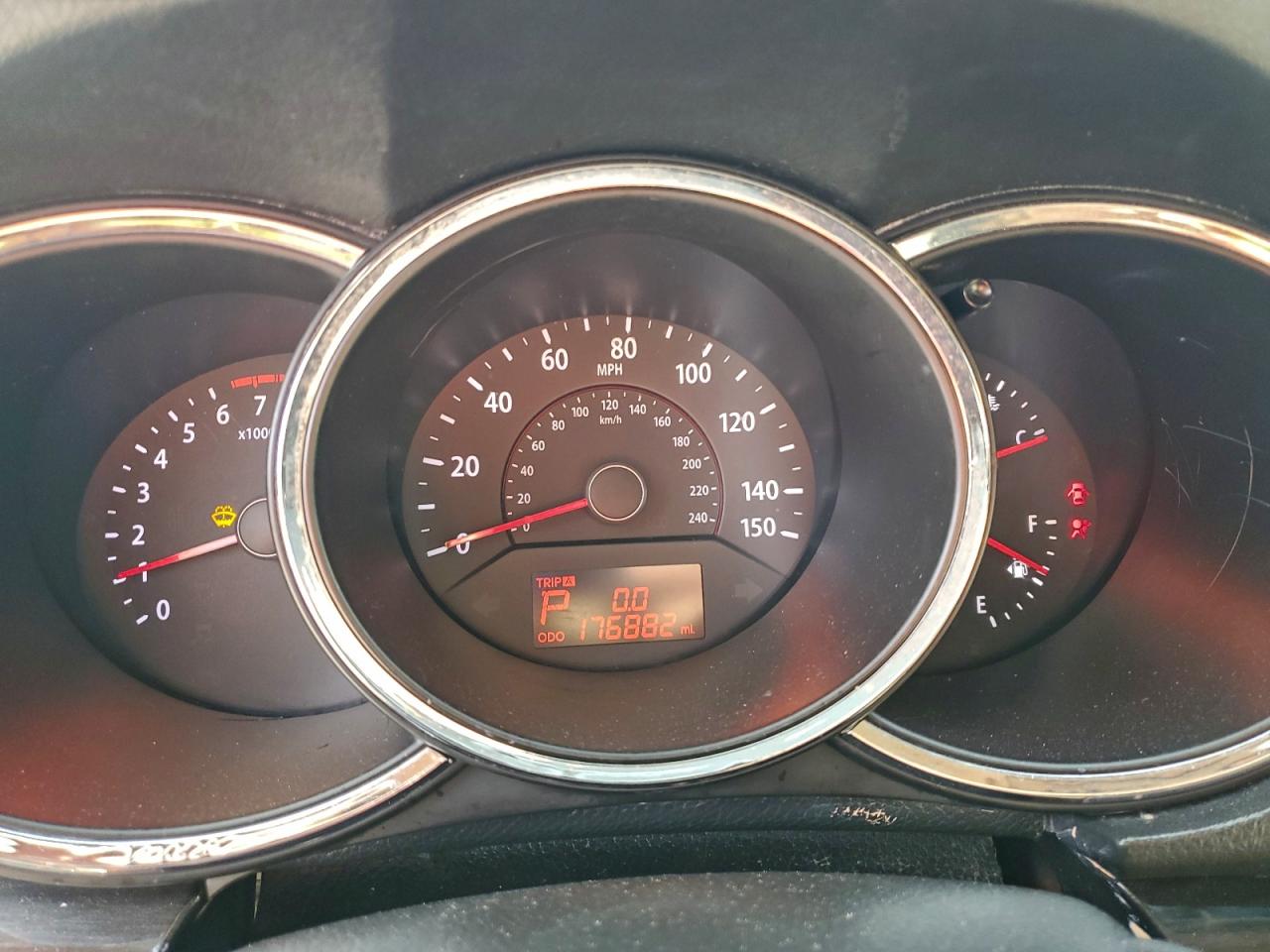 2013 KIA SORENTO LX photo 17
